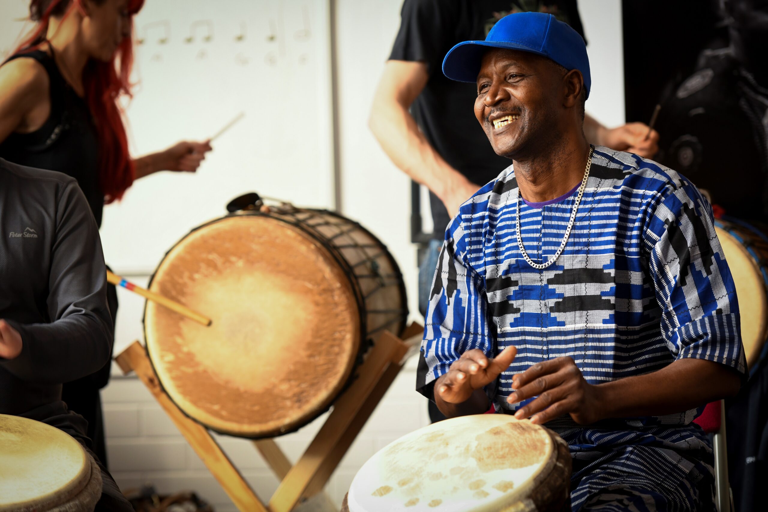 Drumroots Presenta: Taller de DjembeDrumroots Presenta: Taller de Djembe  